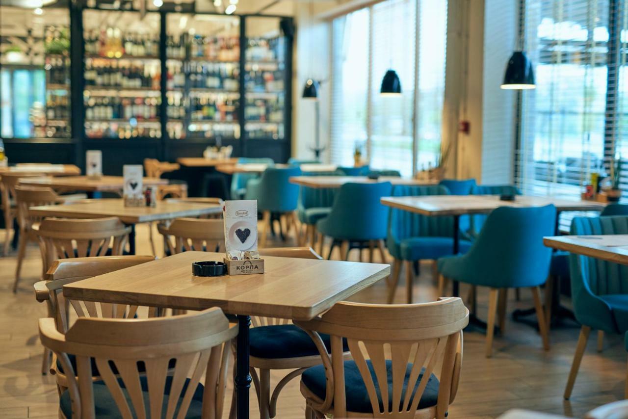 Korpa Deli Rooms ノヴィ・サド エクステリア 写真